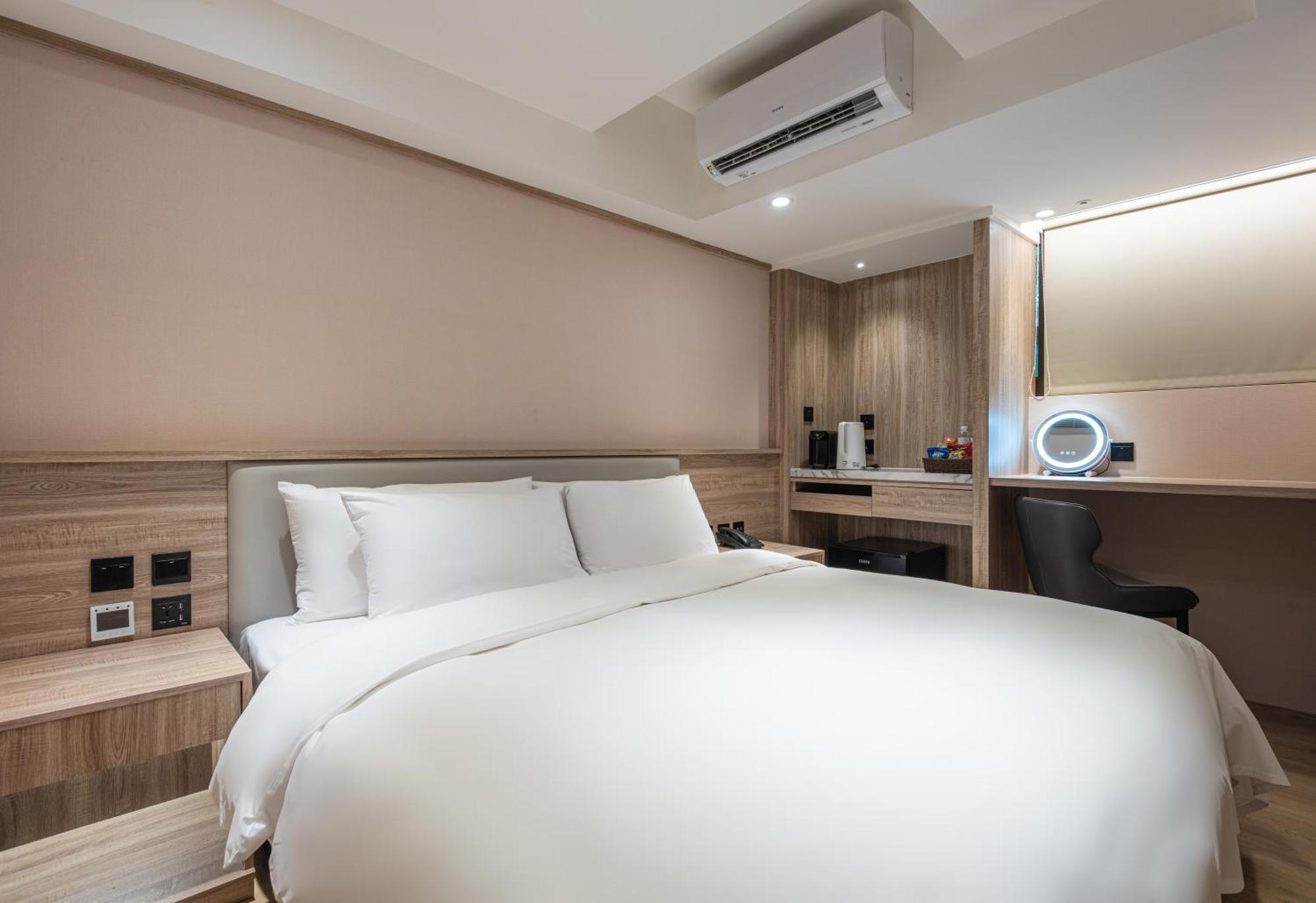 Spring Rhapsody Hotel Tchaj-čung Pokoj fotografie